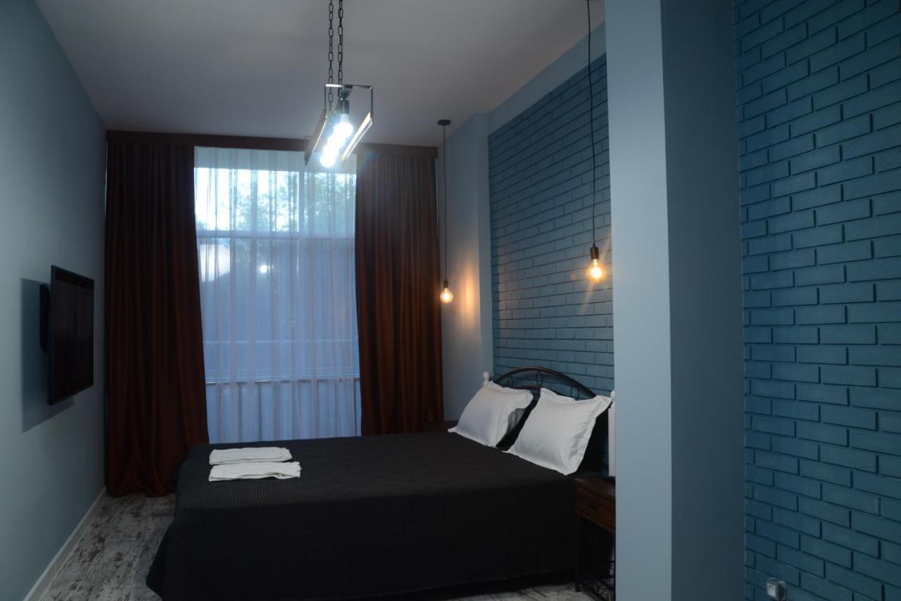 Hi Hotel Almati Kültér fotó