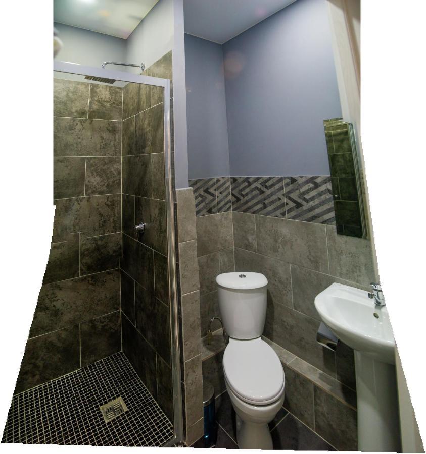 Hi Hotel Almati Kültér fotó